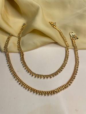 Gold anklets 2