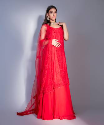 Hand Embroidered Kurta Lehnga Set With Keri Detail Dupatta  3