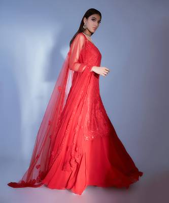 Hand Embroidered Kurta Lehnga Set With Keri Detail Dupatta  5
