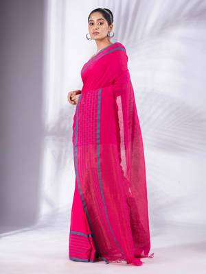 Fuchsia Pure Cotton handwoven soft Saree with zari pallu 3