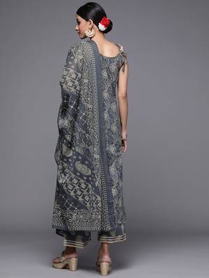 Indo Era Grey Yoke Design Straight Kurta Palazzo With Dupatta Set 2