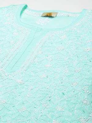 Women Hand Embroidered Sea Green Cotton Lucknowi Chikankari Kurta 5