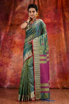 Green Blended Tusser soft handwoven duel tone saree with geometric design in pallu