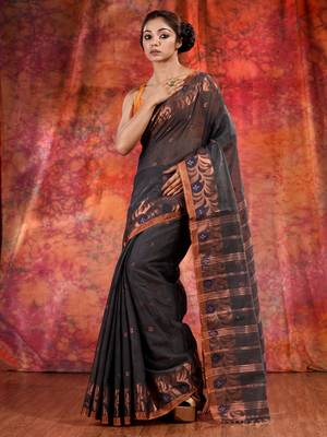 Grey Blended Cotton handwoven saree with zari border 1