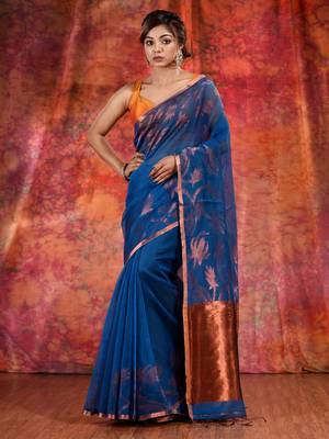 Blue Cotton handwoven soft saree with copper zari 1