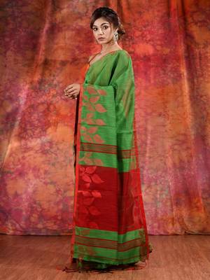 Green Blended Cotton handwoven saree with texture design 3