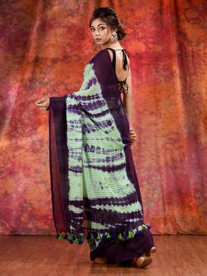 Green Cotton soft handwoven tie dye saree 4