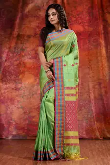 Lime Green Blended Tusser soft handwoven duel tone saree with geometric design in pallu