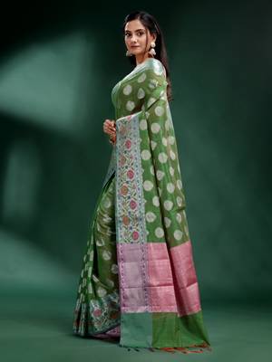 Green Pure Silk handwoven soft saree 3