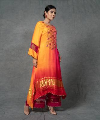 Multicolor Hand Embroidered Kurta Set 4