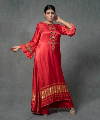 Multicolor Hand Embroidered Kurta Set 3