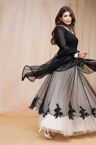 JET BLACK SKIRT SET