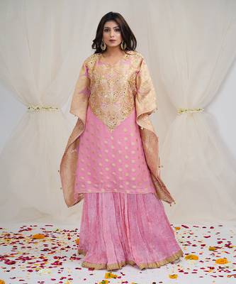 TAFFY PINK KAFTAAN 1