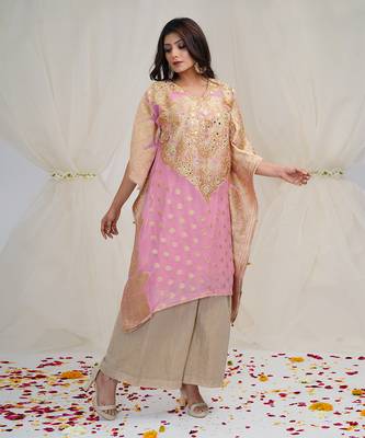 TAFFY PINK KAFTAAN 1