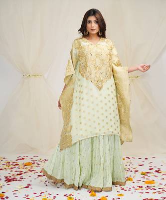 TEA GREEN KAFTAAN 1