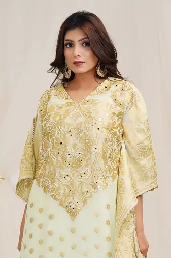 TEA GREEN KAFTAAN