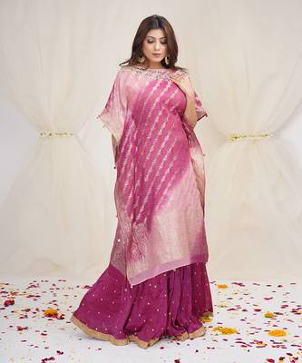 SHADING OF BABY PINK AND MAGENTA PINKKAFTAAN 3