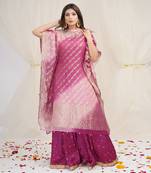 SHADING OF BABY PINK AND MAGENTA PINKKAFTAAN