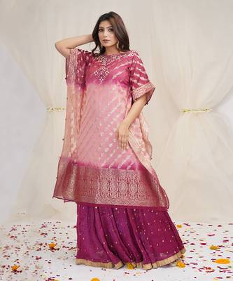 SHADING OF LEMONADE PINK AND MAGENTA PINKKAFTAAN 2
