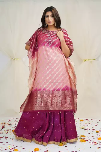 SHADING OF LEMONADE PINK AND MAGENTA PINKKAFTAAN