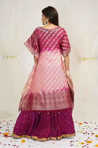 SHADING OF LEMONADE PINK AND MAGENTA PINKKAFTAAN