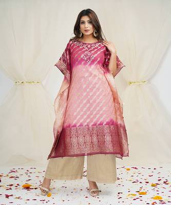 SHADING OF LEMONADE PINK AND MAGENTA PINKKAFTAAN 1
