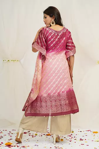 SHADING OF LEMONADE PINK AND MAGENTA PINKKAFTAAN