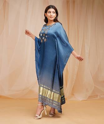 4D DYEING OF SAPPHIRE BLUE AND CORNFLOWER BLUEKAFTAAN 2