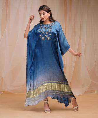 4D DYEING OF SAPPHIRE BLUE AND CORNFLOWER BLUEKAFTAAN 3