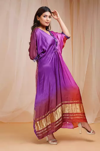 4D DYEING OF VIOLET, PINK AND RUST REDKAFTAAN