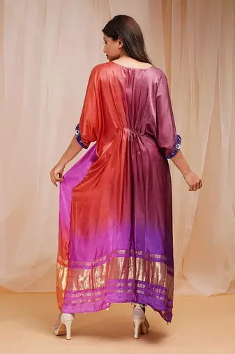 4D DYEING OF VIOLET, PINK AND RUST REDKAFTAAN
