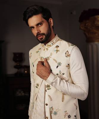 White Alya Bandi 1