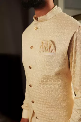 Off-White Dhaya Bandi