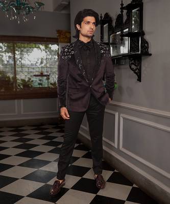 Black Artha Tuxedo Set 1