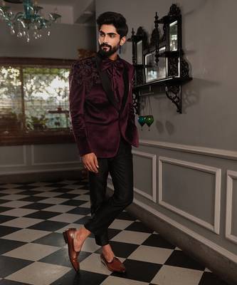 Wine Trij Tuxedo Set 1