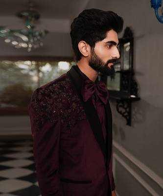 Wine Trij Tuxedo Set 3