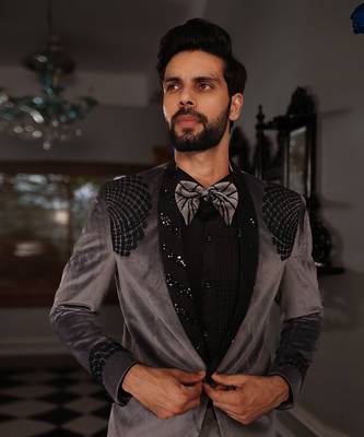 Grey Vali Tuxedo Set 5