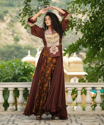Coco Brown Rangeen Yoke Fusion Set 3