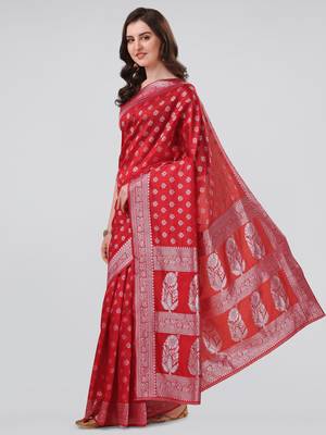 Red woven banarasi silk saree with blouse 3