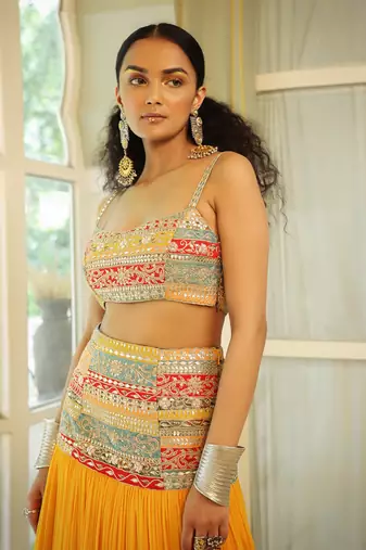 Dilruba Haseen Lehenga With Rangeen Blouse Set