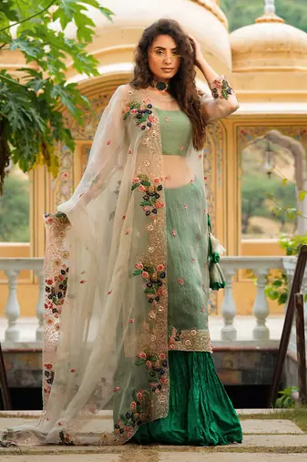 Dilruba Ivoreen Crush Skirt Kurta Set