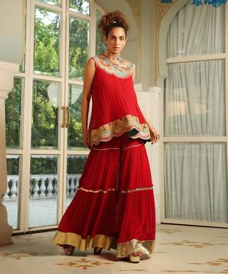 Dilruba Crimson Bejewelled Gotapatti Tunic Set 3
