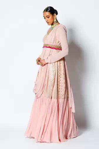 Peach Chanderi Silk And Georgette Woven Dilkash Saree Gown With Belt 