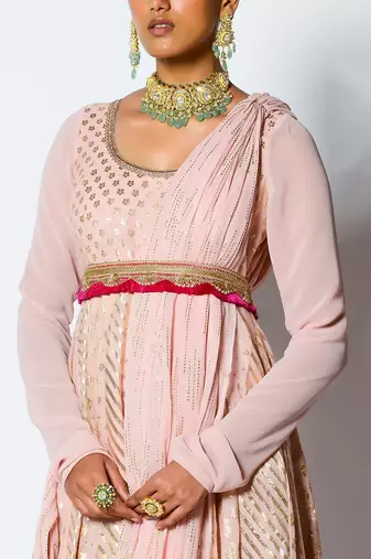 Peach Chanderi Silk And Georgette Woven Dilkash Saree Gown With Belt 