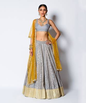 Zeenat 1