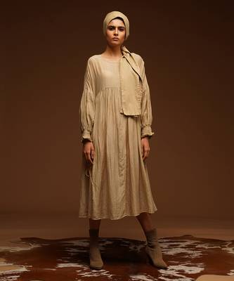 Giraffe Kurta Dress? Hand Embroidered 1