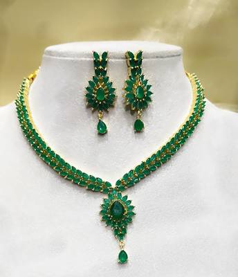 Green necklaces 2