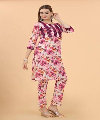 Growish Pink Digital Flower Print Viscose Designer Kurta Set 2