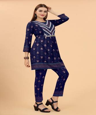 Growish Navy Blue Foil Print With Embroidery Designer Kurta Set 2