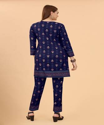 Growish Navy Blue Foil Print With Embroidery Designer Kurta Set 5